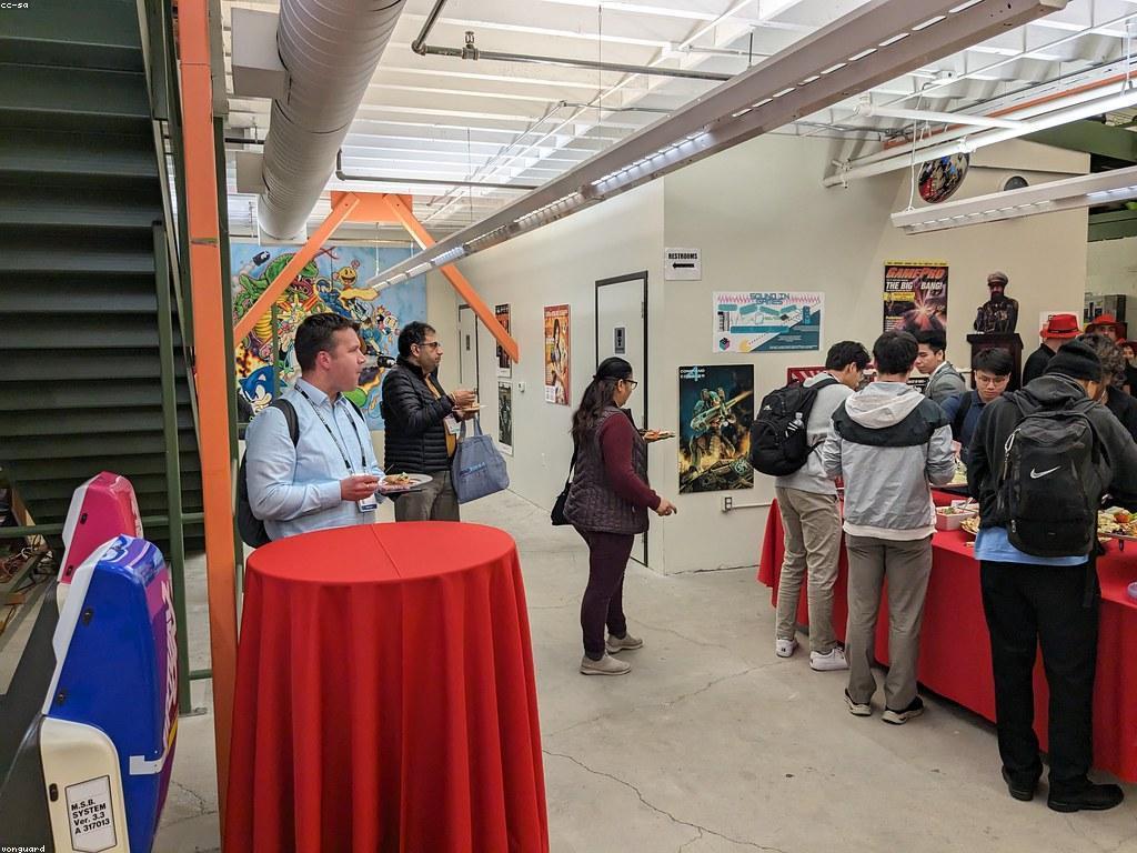 អត្ថប្រយោជន៍នៃព័ត៌មានហ្គេមលើសហគមន៍